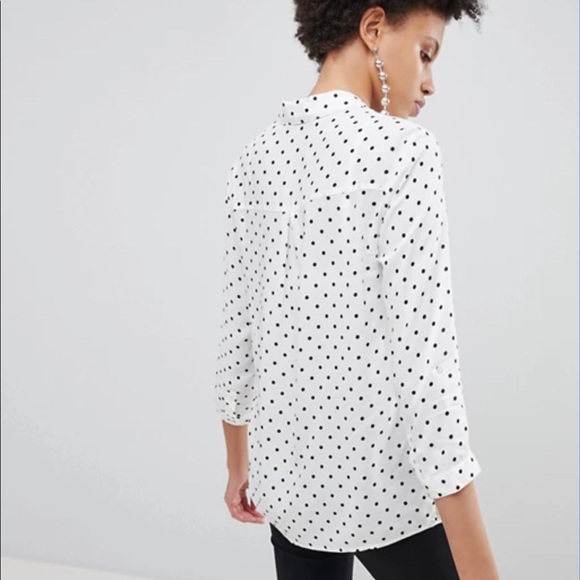 NWT ✨ ASOS / Stradivarius Polka Dot Button- Up - Picture 2 of 8